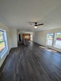 1999 Four Seasons Manufactured Home