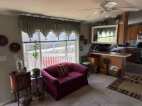 2005 Fleetwood IDFL504A26845-EX13 Manufactured Home