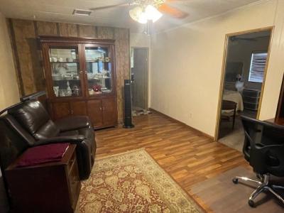 Photo 4 of 7 of home located at 601 N Kirby Street, Lot 261 Hemet, CA 92545