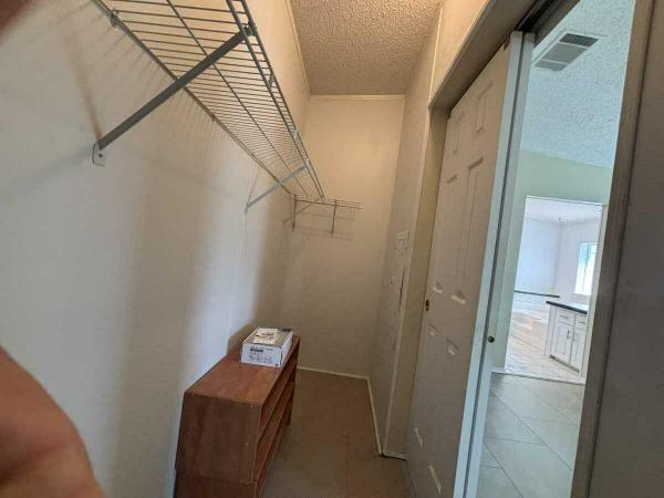 2001 Jacobsen Mobile Home
