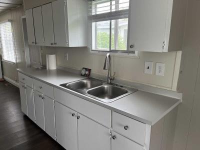 Photo 5 of 16 of home located at 768 Machette Rochester Hills, MI 48307