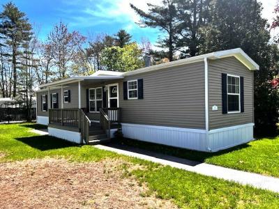 Mobile Home at 18 Ryefield Dr Old Orchard Beach, ME 04064