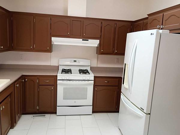 1995 Hallmark Mobile Home