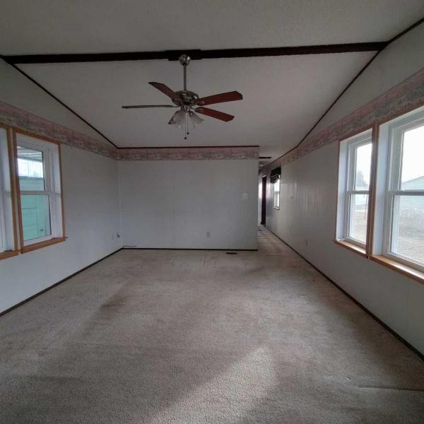 1984 Montrose Mobile Home