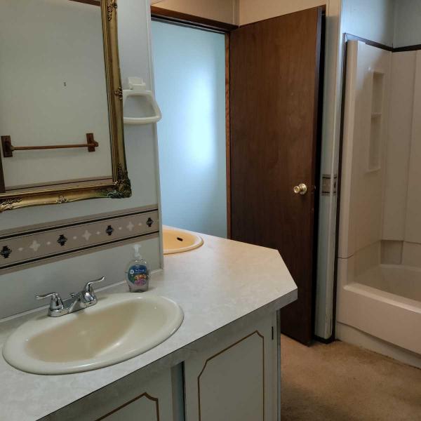 1984 Montrose Mobile Home