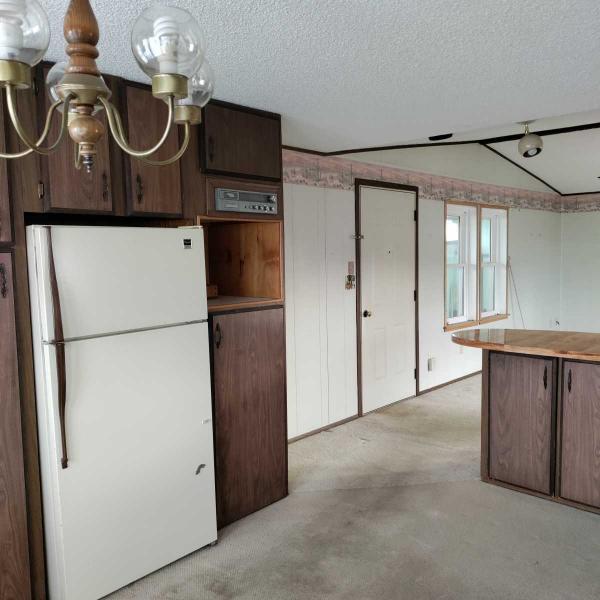 1984 Montrose Mobile Home