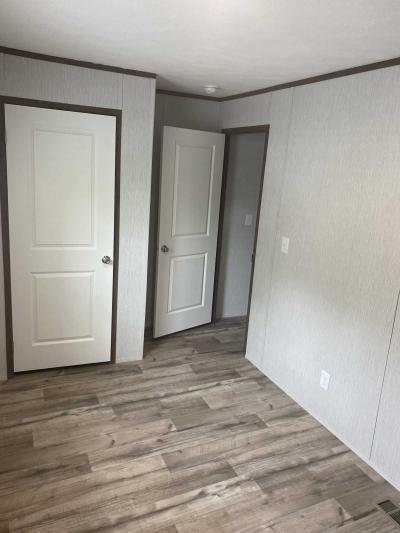 Photo 3 of 8 of home located at 107 Maplewood Dr Ashley, OH 43003
