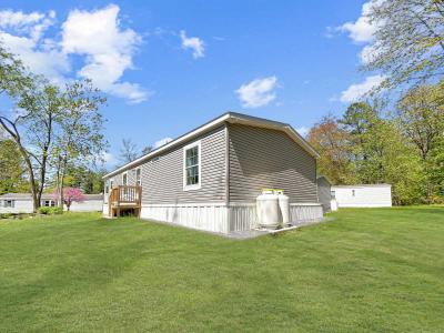 Photo 3 of 23 of home located at 116 Bluebird Rd. #10 Fort Edward, NY 12828