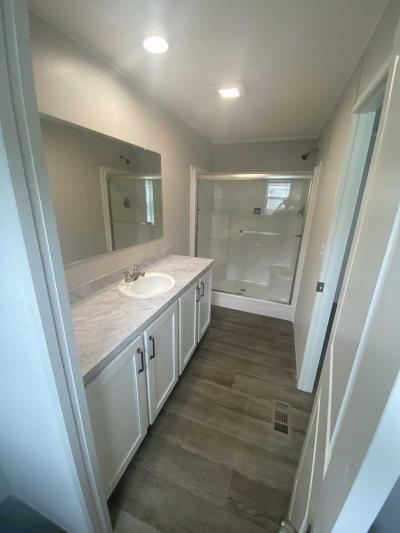 Photo 5 of 8 of home located at 106 Parkwood Dr Ashley, OH 43003