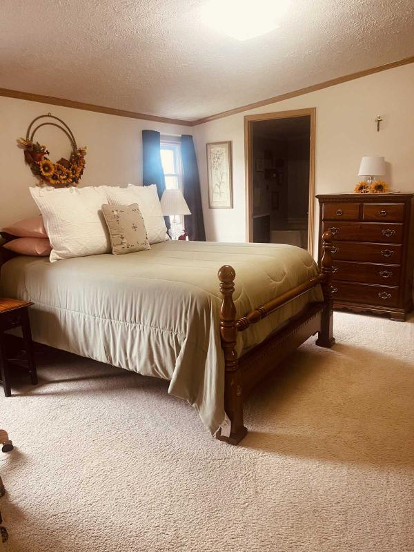 1999 Manufactured Home
