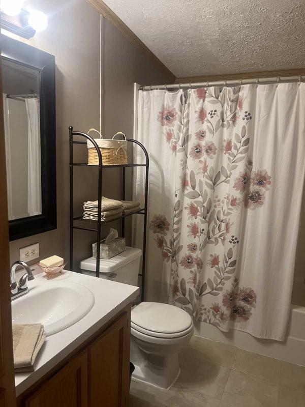 1999 Manufactured Home