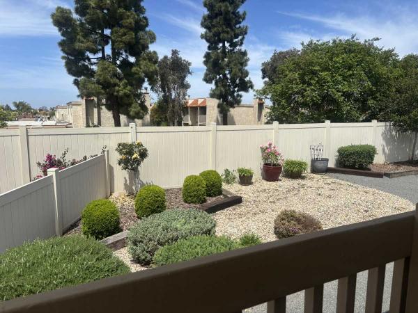 2010 Golden West KM561C Manufactured Home