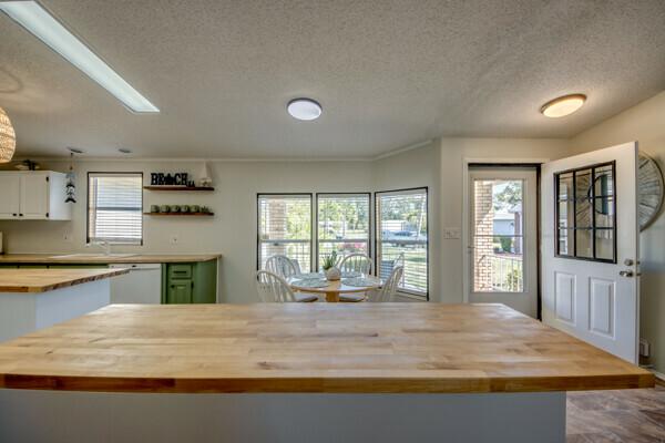 1992 Meri Manufactured Home