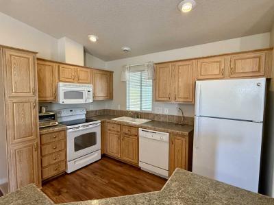 Photo 7 of 14 of home located at 10936 E Apache Trl Lot 1032 Apache Junction, AZ 85120