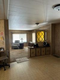 1979 Skyline Manufactured Home