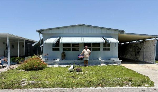 Photo 1 of 2 of home located at 977 Antigua Venice, FL 34285