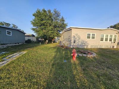 Photo 4 of 44 of home located at 7501 142nd Ave N Largo, FL 33771