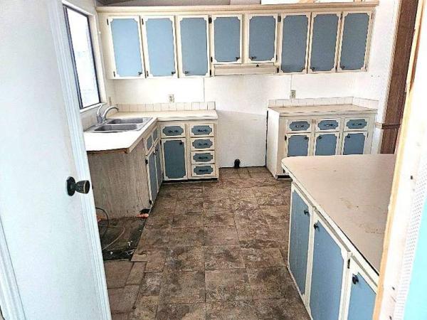 1985 Palm Harbor Manufactured Home