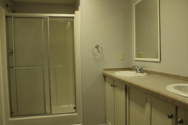 2003 Homes of Merit 48659 Mobile Home