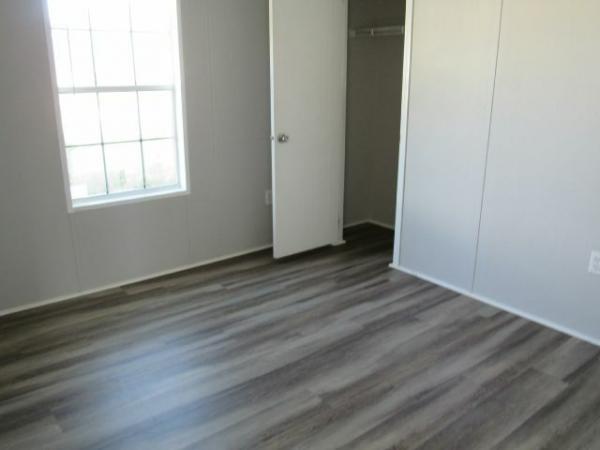 2005 FLEETWOOD Manufactured Home