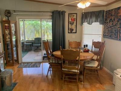 Photo 4 of 27 of home located at 33 Ricks Dr. Greenacres, FL 33463
