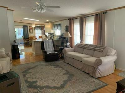Photo 5 of 27 of home located at 33 Ricks Dr. Greenacres, FL 33463