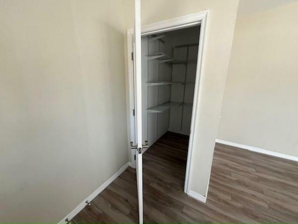 1984 Isla Manufactured Home