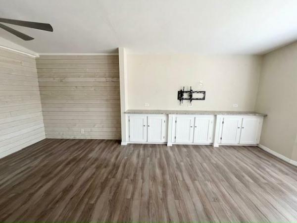 1984 Isla Manufactured Home