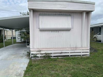Photo 3 of 8 of home located at 4177 69th Lane N # 909 Riviera Beach, FL 33404