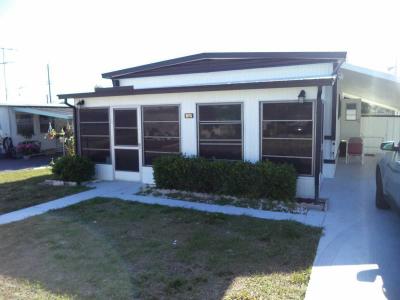 Photo 2 of 23 of home located at 6122 Pearl St Zephyrhills, FL 33542