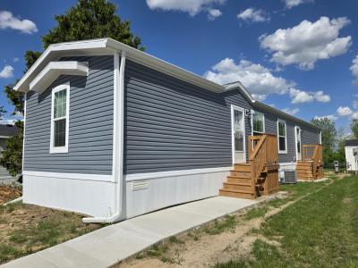 Mobile Home at 2248 Maclaren Dr Highland, MI 48357