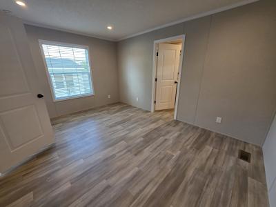 Photo 5 of 7 of home located at 2248 Maclaren Dr Highland, MI 48357