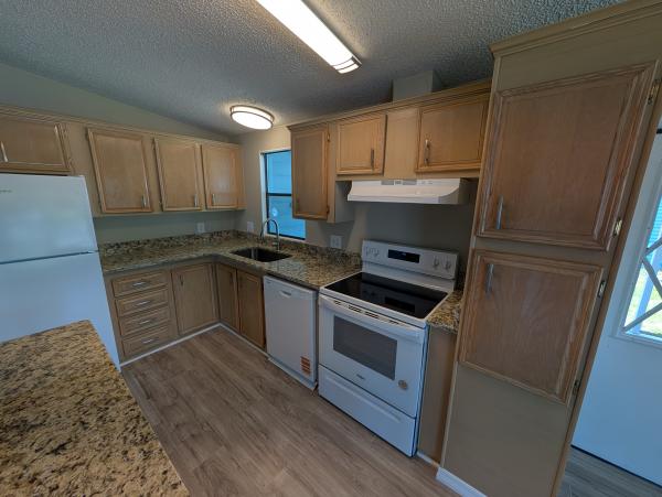 1989 BARR FLFLJ33A/B11830BA Mobile Home