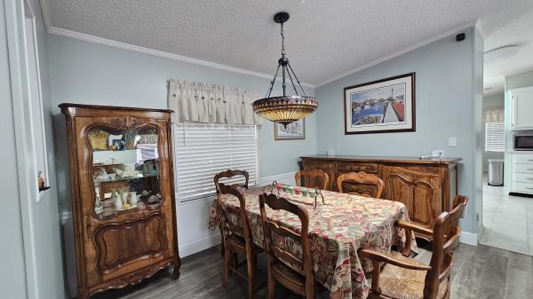 1990 Palm Harbor Mobile Home