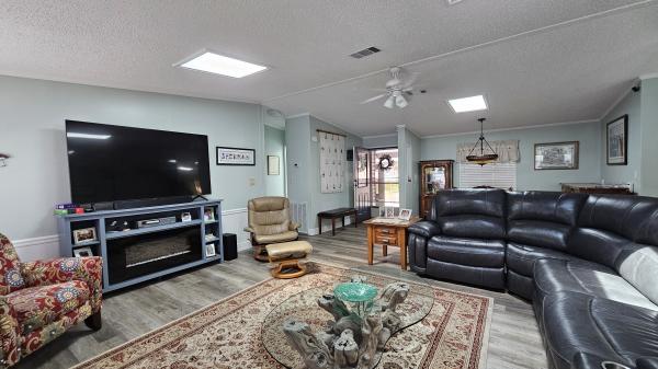 1990 Palm Harbor Mobile Home