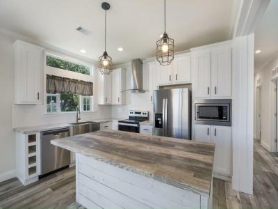 Photo 1 of 9 of home located at 3061 SW 109th St Ocala, FL 34476