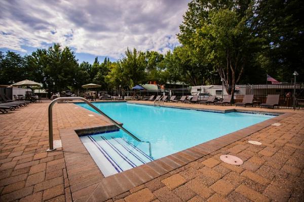 2007 Laurel Creek Homes Manufactured Home
