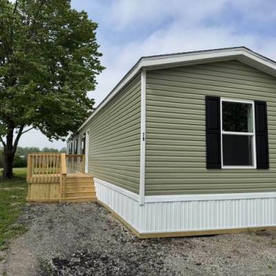 Mobile Home at 27 Crestwood Drive #0079 Middletown, IN 47356