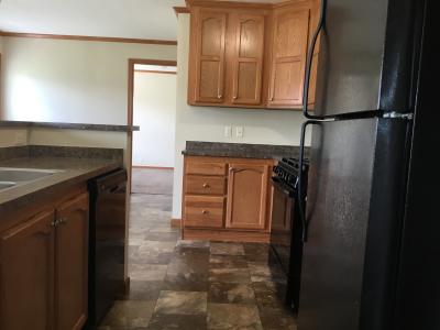 Photo 3 of 18 of home located at 29124 Rosewood Flat Rock, MI 48134