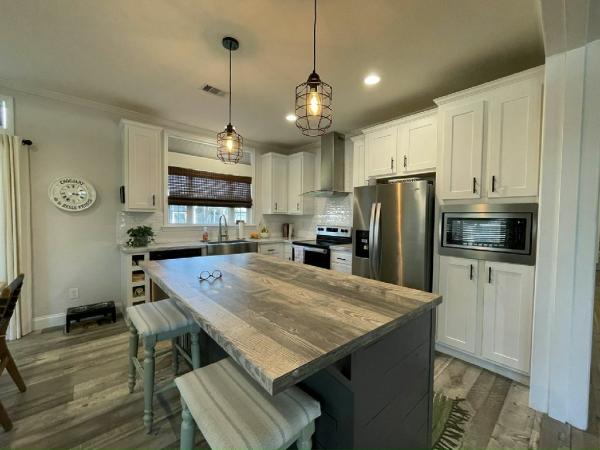 2022 Destiny Spring Hill Mobile Home