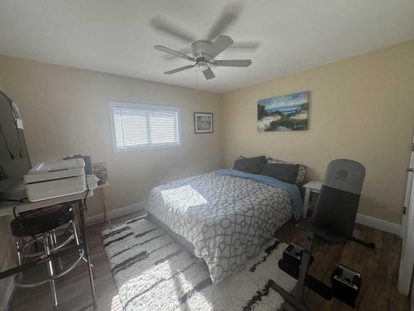 1976 Bran HS Mobile Home