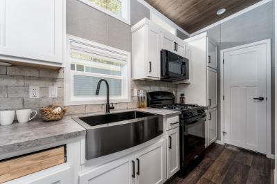 Photo 2 of 11 of home located at 261 Point Sebago Road, Lot Mc002 Casco, ME 04015