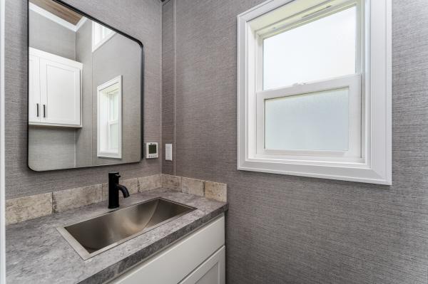 2025 Elevation 5 Series Mobile Home