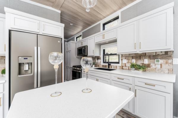 2025 Elevation 7 Series Mobile Home