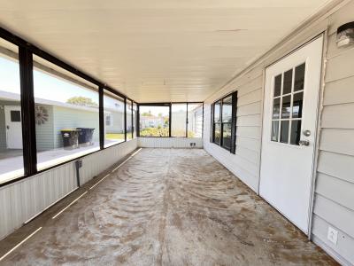Photo 2 of 9 of home located at 923 Westside Ridge Blvd. Auburndale, FL 33823