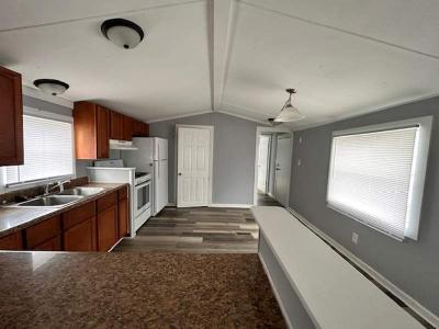 Photo 2 of 14 of home located at 3218 Victor Fort Wayne, IN 46818