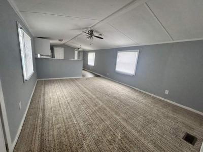 Photo 4 of 14 of home located at 3218 Victor Fort Wayne, IN 46818