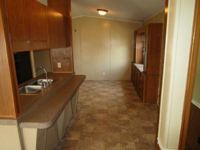 Mobile Home at 1908 E 19th St. Lot W-103 Lot W103 Lawrence, KS 66046