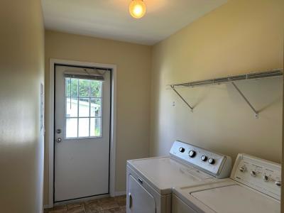 Photo 5 of 11 of home located at 6655 Jackson Rd Lot 368 Ann Arbor, MI 48103