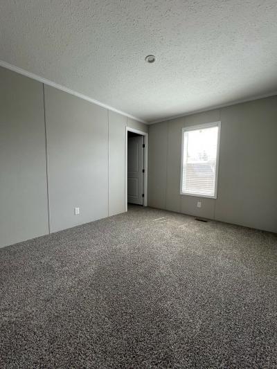 Photo 4 of 6 of home located at 3489 Creekside Blvd Burton, MI 48519